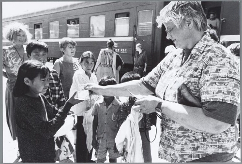 Een groep Nederlandse vrouwen gaan per trein naar Beijing om de wereldvrouwenconferentie bij te wonen 1995